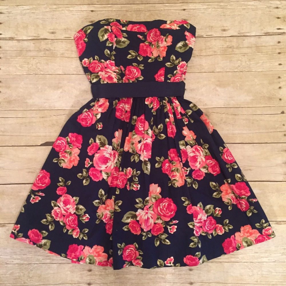 FOREVER 21 DRESS (MEDIUM)💗